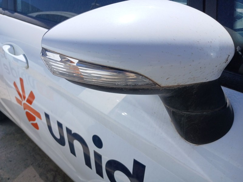 Recambio de retrovisor derecho para ford fiesta vi (cb1, ccn) 1.5 tdci referencia OEM IAM   