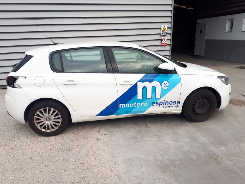 peugeot 308 ii (lb_, lp_, lw_, lh_, l3_) del año 2015