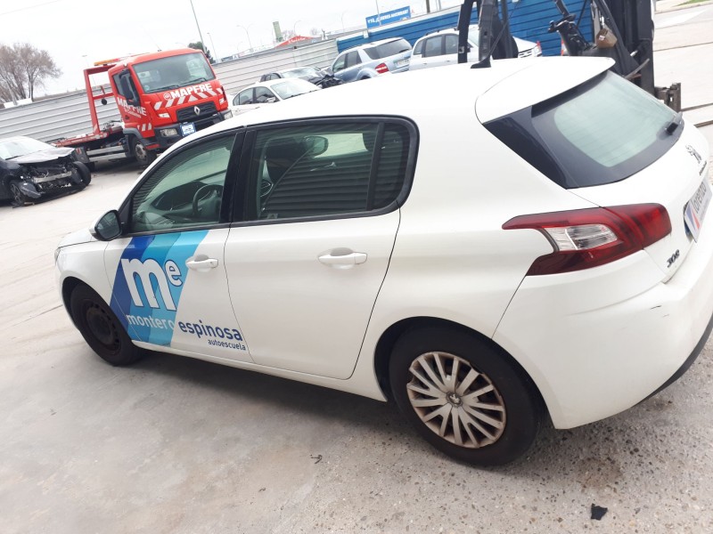 peugeot 308 ii (lb_, lp_, lw_, lh_, l3_) del año 2015