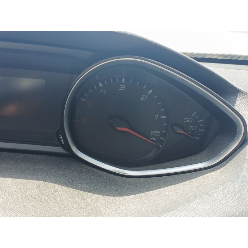 Recambio de cuadro instrumentos para peugeot 308 ii (lb_, lp_, lw_, lh_, l3_) 1.6 hdi 100 referencia OEM IAM   