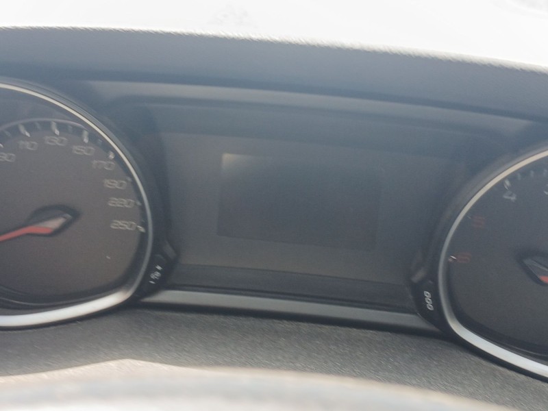 Recambio de cuadro instrumentos para peugeot 308 ii (lb_, lp_, lw_, lh_, l3_) 1.6 hdi 100 referencia OEM IAM   