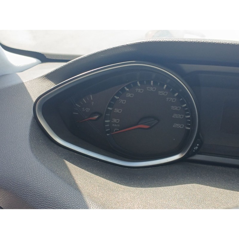 Recambio de cuadro instrumentos para peugeot 308 ii (lb_, lp_, lw_, lh_, l3_) 1.6 hdi 100 referencia OEM IAM   