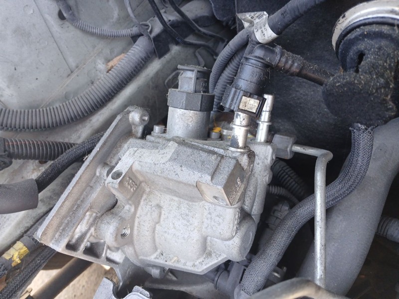 Recambio de bomba inyeccion para peugeot 308 ii (lb_, lp_, lw_, lh_, l3_) 1.6 hdi 100 referencia OEM IAM   