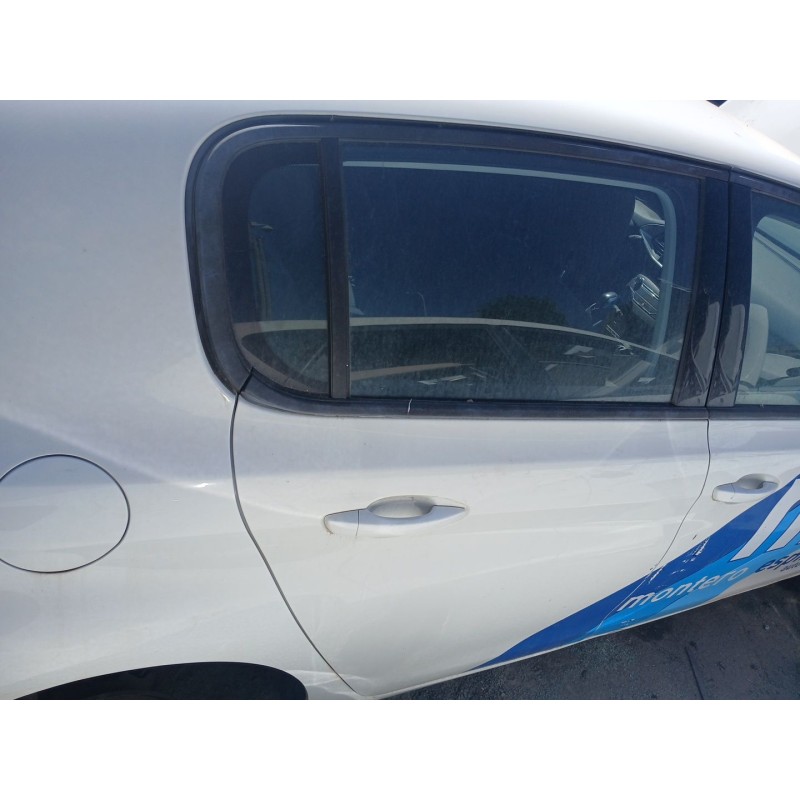 Recambio de puerta trasera derecha para peugeot 308 ii (lb_, lp_, lw_, lh_, l3_) 1.6 hdi 100 referencia OEM IAM   