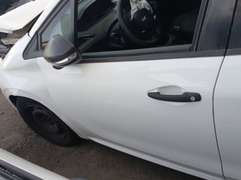 Recambio de puerta delantera izquierda para peugeot 208 i (ca_, cc_) 1.4 hdi referencia OEM IAM   