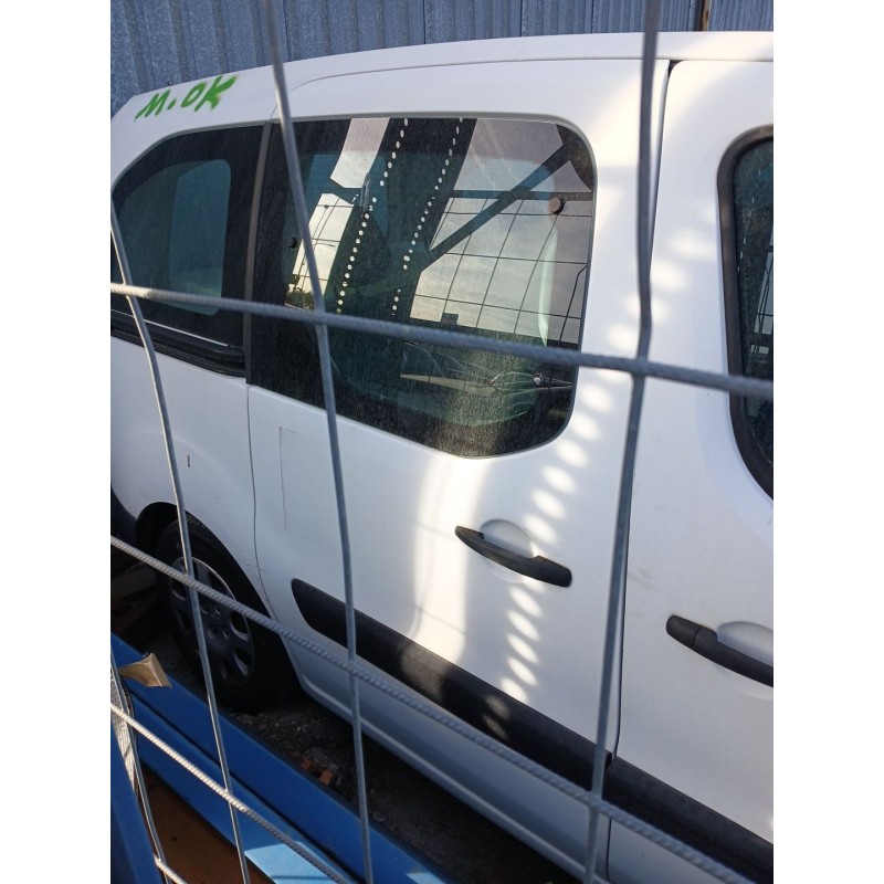 Recambio de puerta lateral corredera derecha para peugeot partner tepee 1.6 hdi 16v referencia OEM IAM   