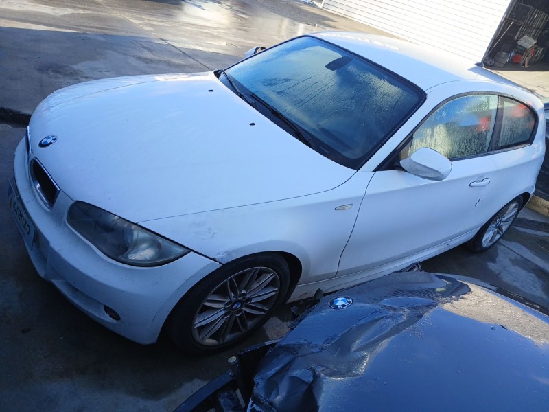 bmw 1 (e81) del año 2009