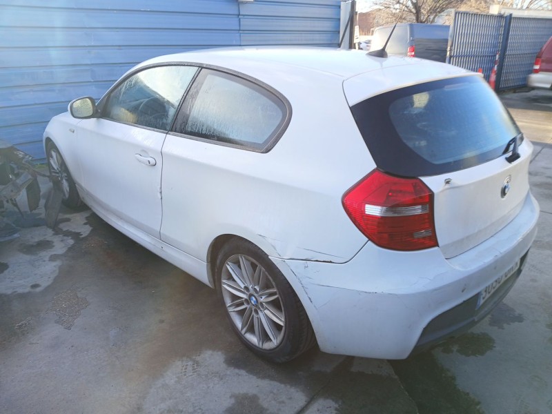 bmw 1 (e81) del año 2009