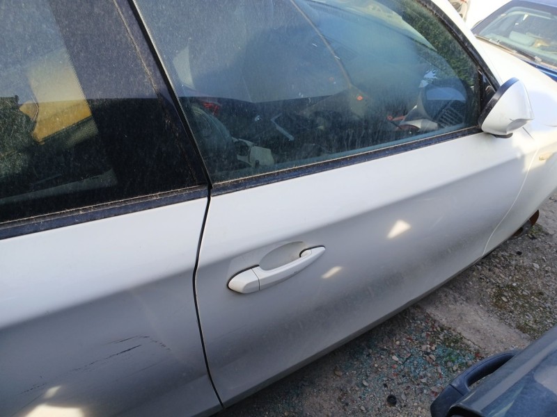 Recambio de puerta delantera derecha para bmw 1 (e81) 116 d referencia OEM IAM   