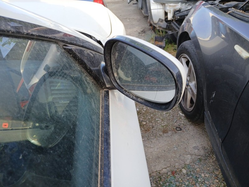 Recambio de retrovisor derecho para bmw 1 (e81) 116 d referencia OEM IAM   