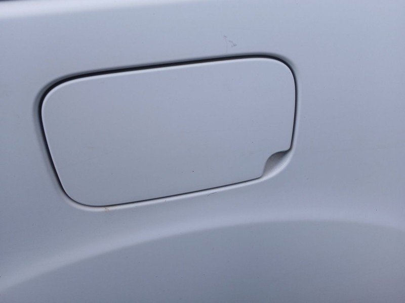 Recambio de tapa exterior combustible para peugeot partner tepee 1.6 hdi 16v referencia OEM IAM   