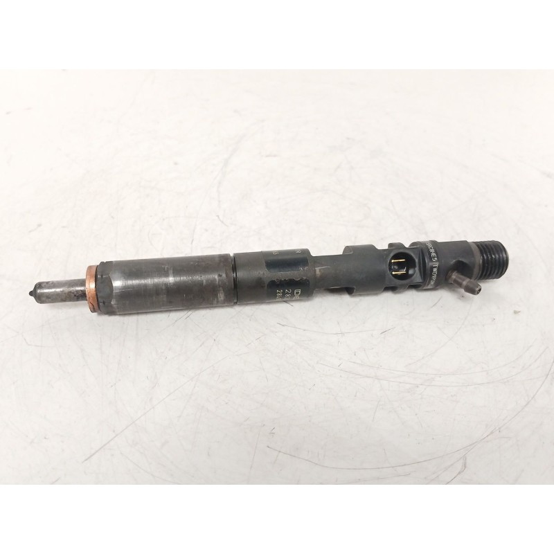 Recambio de inyector para nissan nv200 furgoneta 1.5 dci 90 (m20, m20m) referencia OEM IAM 28237259 8200827965 H8200827965