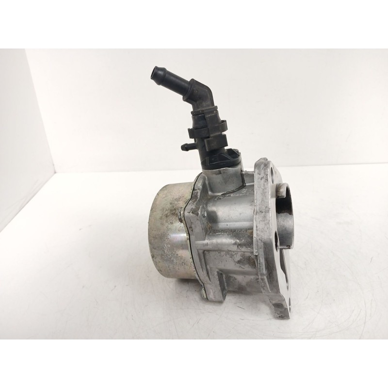 Recambio de depresor freno / bomba vacio para nissan nv200 furgoneta 1.5 dci 90 (m20, m20m) referencia OEM IAM 8201005806B 82010