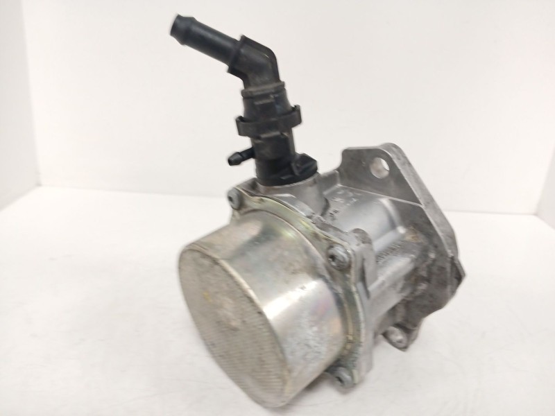 Recambio de depresor freno / bomba vacio para nissan nv200 furgoneta 1.5 dci 90 (m20, m20m) referencia OEM IAM 8201005806B 82010