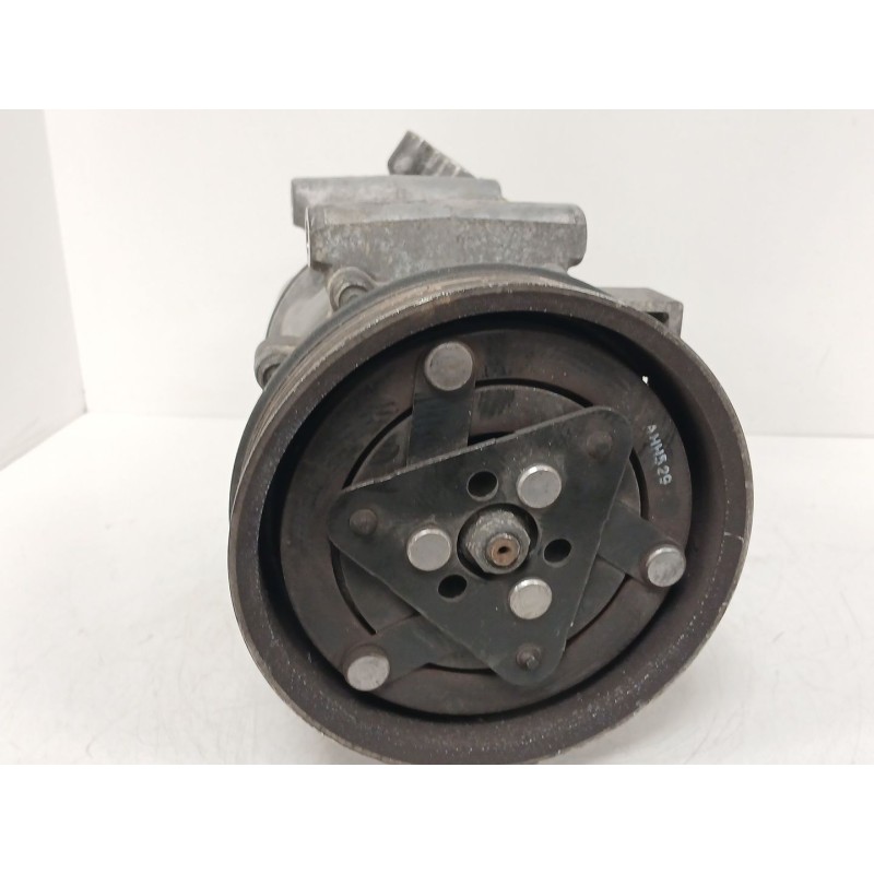 Recambio de compresor aire acondicionado para nissan nv200 furgoneta 1.5 dci 90 (m20, m20m) referencia OEM IAM 92600AZ74A  