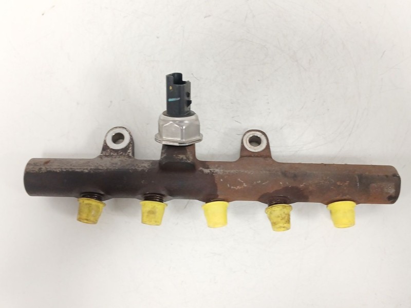 Recambio de rampa inyectora para nissan nv200 furgoneta 1.5 dci 90 (m20, m20m) referencia OEM IAM 01017  