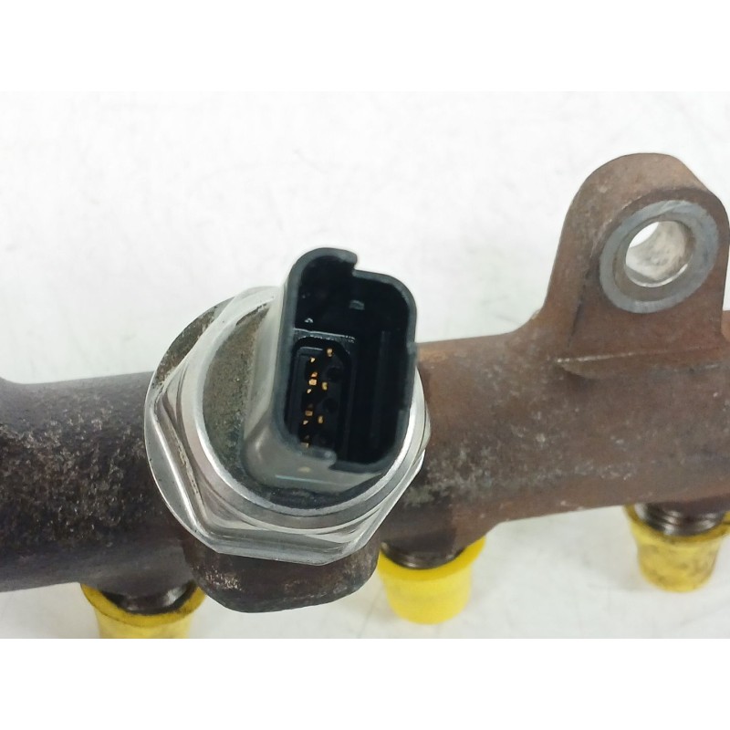 Recambio de rampa inyectora para nissan nv200 furgoneta 1.5 dci 90 (m20, m20m) referencia OEM IAM 01017  