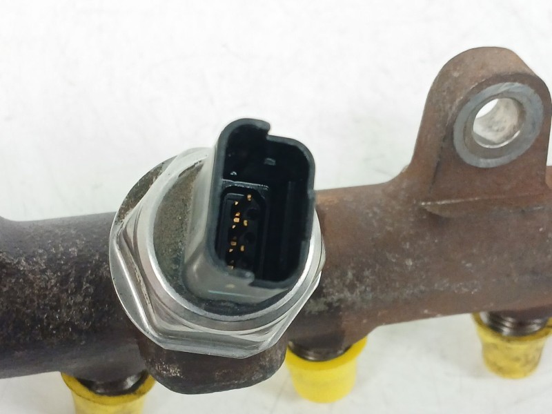 Recambio de rampa inyectora para nissan nv200 furgoneta 1.5 dci 90 (m20, m20m) referencia OEM IAM 01017  