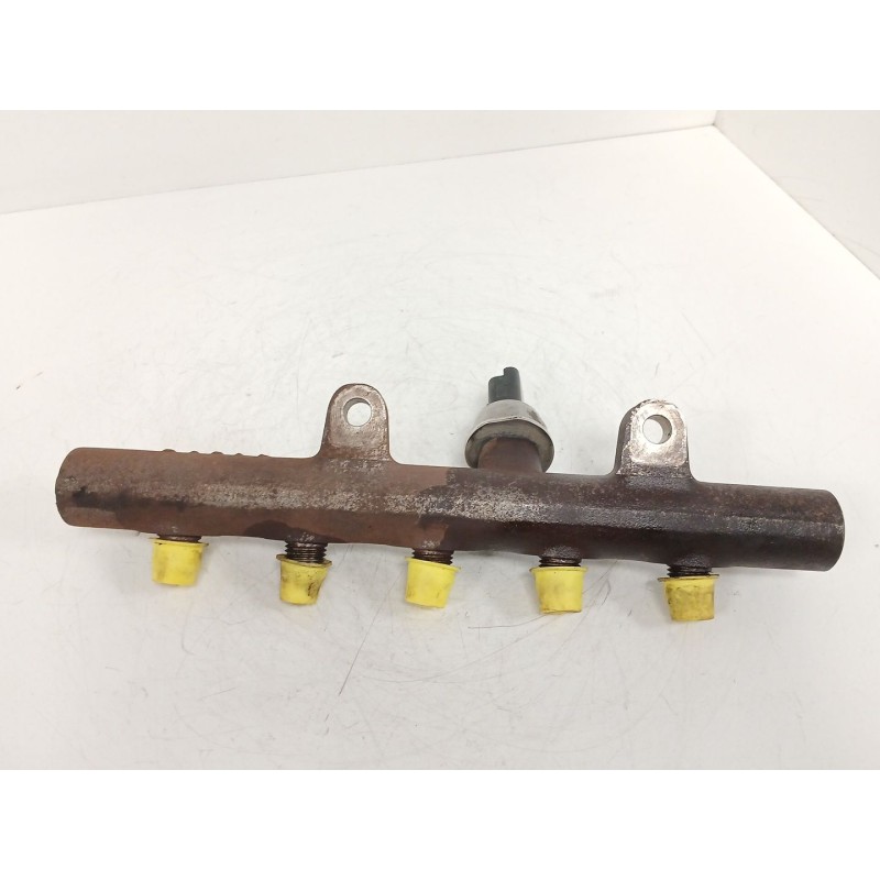 Recambio de rampa inyectora para nissan nv200 furgoneta 1.5 dci 90 (m20, m20m) referencia OEM IAM 01017  