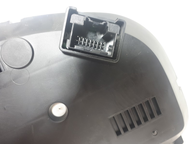 Recambio de cuadro instrumentos para chevrolet captiva 2.2 vcdi ltz referencia OEM IAM 95929952  