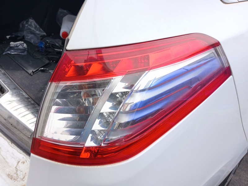 Recambio de piloto trasero derecho para peugeot 508 sw i (8e_) 2.0 bluehdi 180 referencia OEM IAM   