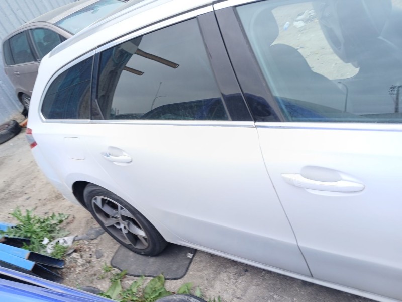 Recambio de puerta trasera derecha para peugeot 508 sw i (8e_) 2.0 bluehdi 180 referencia OEM IAM   