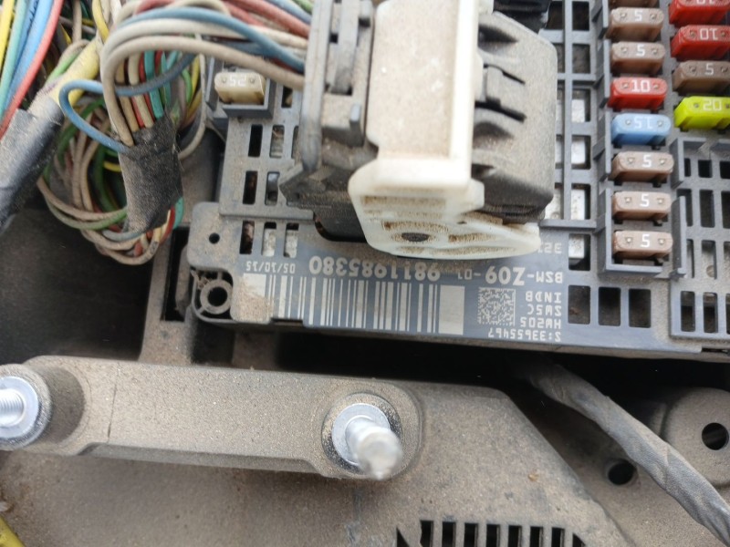 Recambio de caja reles / fusibles para peugeot 508 sw i (8e_) 2.0 bluehdi 180 referencia OEM IAM   