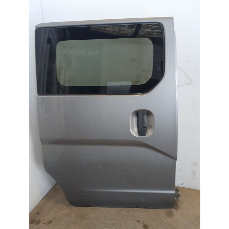 Recambio de puerta lateral corredera derecha para nissan nv200 furgoneta 1.5 dci 90 (m20, m20m) referencia OEM IAM   