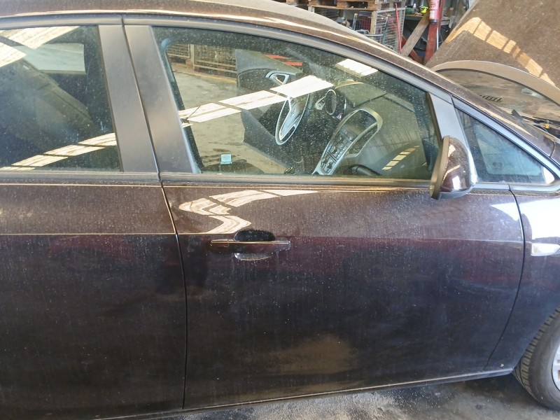 Recambio de puerta delantera derecha para opel astra j (p10) 1.7 cdti (68) referencia OEM IAM   