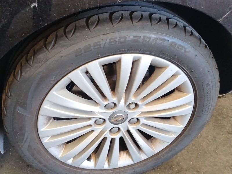Recambio de juego llantas para opel astra j (p10) 1.7 cdti (68) referencia OEM IAM 225/50/17 COMPLETAS CON NEUMATICON EN BUEN ES