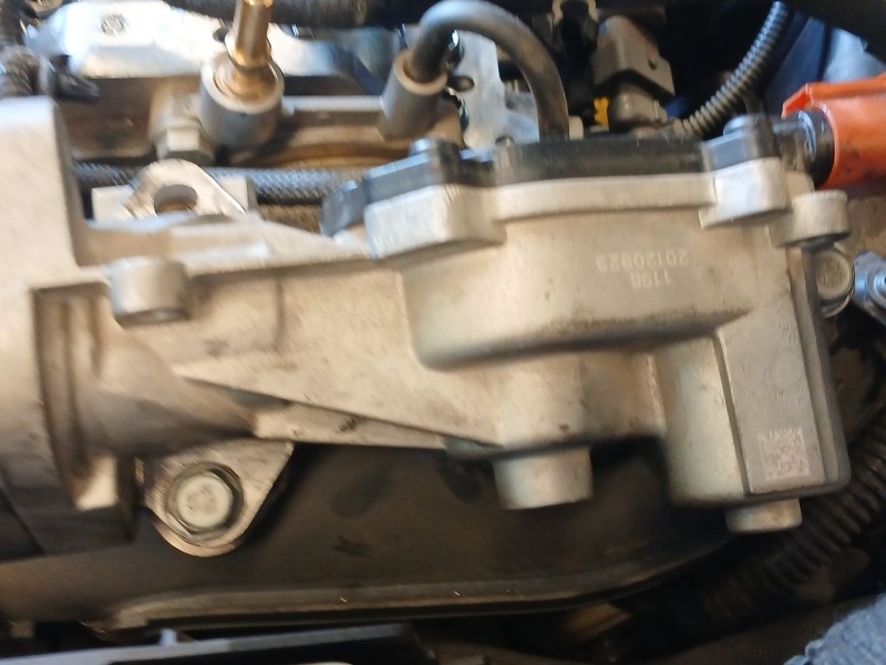 Recambio de valvula egr para opel astra j (p10) 1.7 cdti (68) referencia OEM IAM 55581958 119620120923 20120923