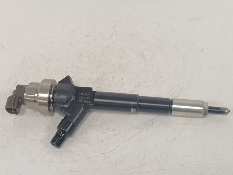 Recambio de inyector para opel astra j (p10) 1.7 cdti (68) referencia OEM IAM 55567729 01Q38451 