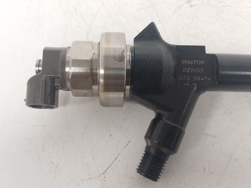 Recambio de inyector para opel astra j (p10) 1.7 cdti (68) referencia OEM IAM 55567729 01Q38474 