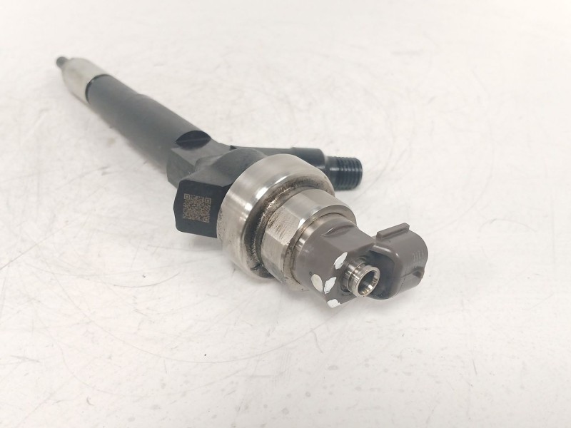 Recambio de inyector para opel astra j (p10) 1.7 cdti (68) referencia OEM IAM 55567729 01Q38495 