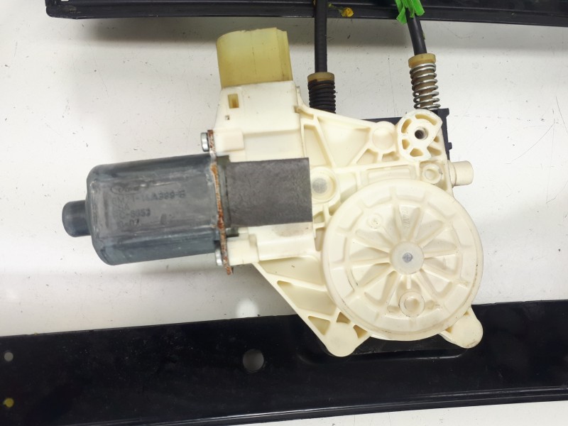 Recambio de elevalunas delantero izquierdo para ford mondeo ber. (ca2) limited edition referencia OEM IAM 6M2114A389B 0130822287