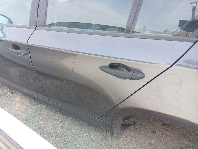 Recambio de puerta trasera izquierda para bmw 1 (e87) 118 d referencia OEM IAM   