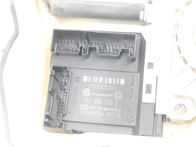 Recambio de elevalunas delantero derecho para seat altea (5p1) arena referencia OEM IAM 1K0959792D F005S00151 