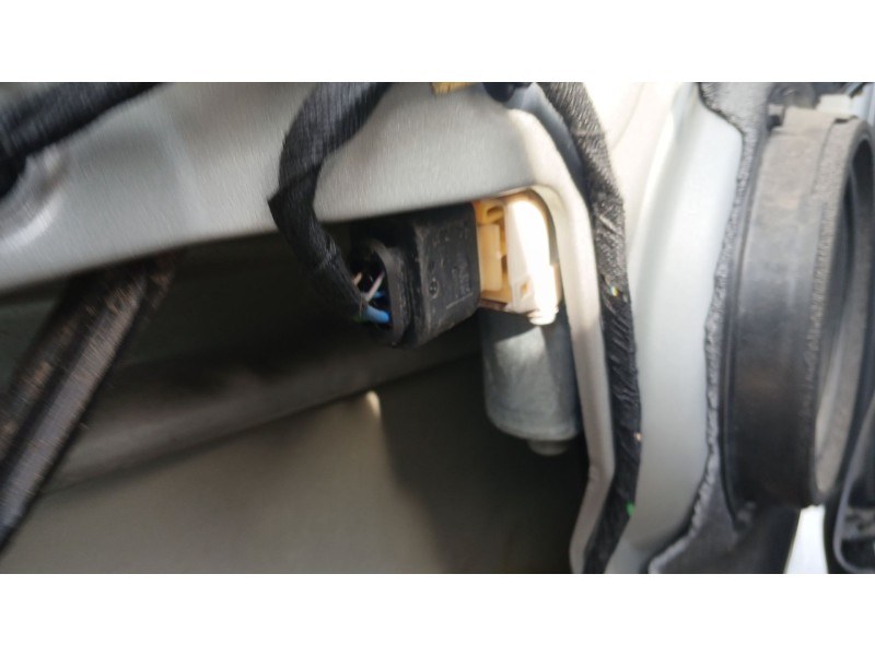 Recambio de elevalunas delantero izquierdo para ford mondeo iv (ba7) 2.0 tdci referencia OEM IAM   