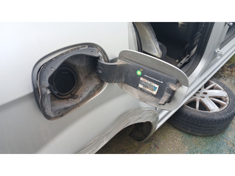 Recambio de tapa exterior combustible para ford mondeo iv (ba7) 2.0 tdci referencia OEM IAM   