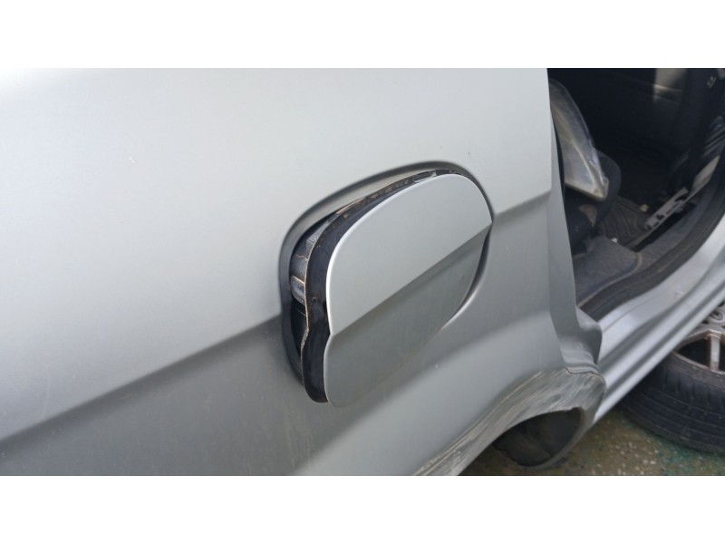 Recambio de tapa exterior combustible para ford mondeo iv (ba7) 2.0 tdci referencia OEM IAM   