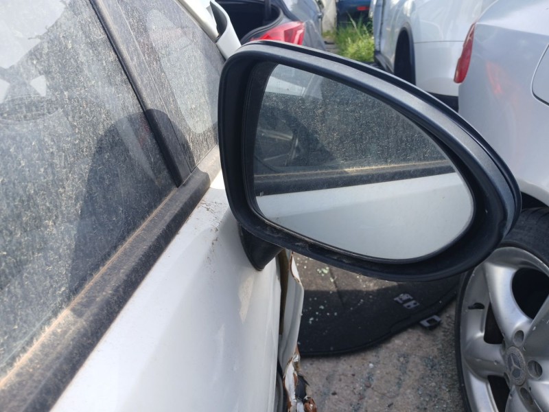 Recambio de retrovisor derecho para kia rio iii (ub) 1.25 cvvt referencia OEM IAM   