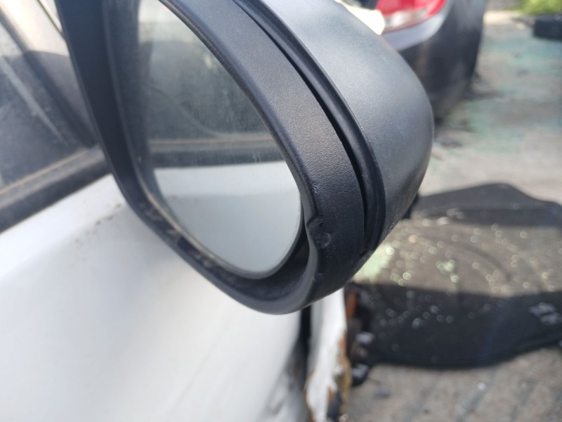 Recambio de retrovisor derecho para kia rio iii (ub) 1.25 cvvt referencia OEM IAM   