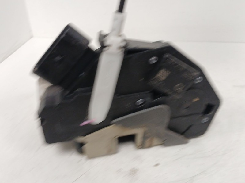 Recambio de cerradura puerta delantera derecha para ford fiesta vi (cb1, ccn) 1.5 tdci referencia OEM IAM   