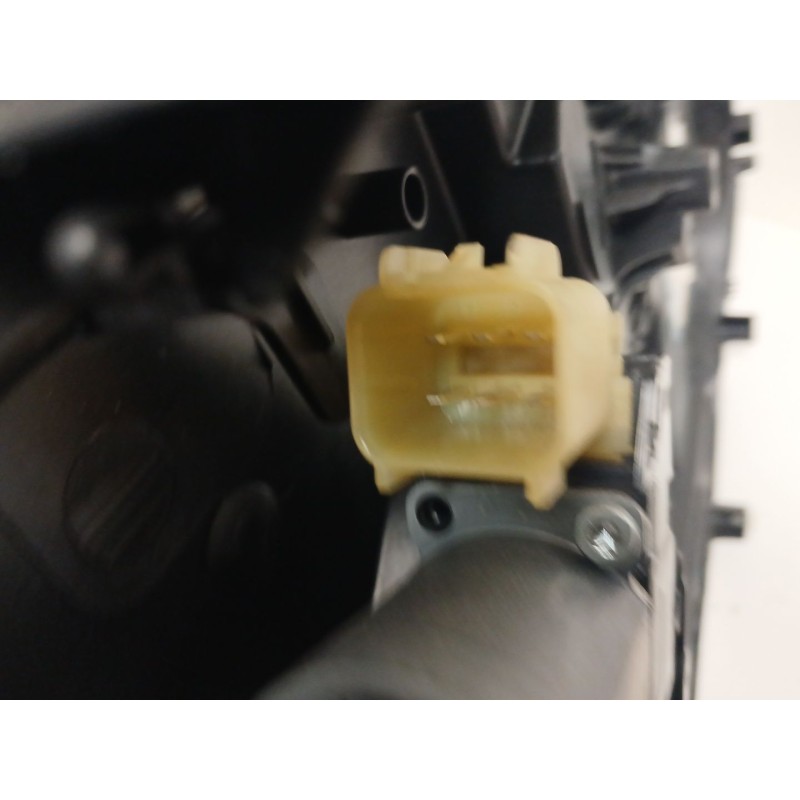 Recambio de elevalunas delantero derecho para ford fiesta vi (cb1, ccn) 1.5 tdci referencia OEM IAM 8A6114553B  