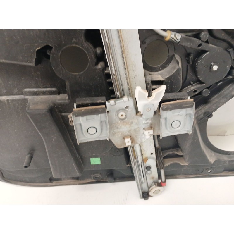 Recambio de elevalunas delantero derecho para ford fiesta vi (cb1, ccn) 1.5 tdci referencia OEM IAM 8A6114553B  