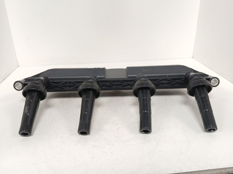 Recambio de bobina encendido para citroën c3 i (fc_, fn_) 1.4 i referencia OEM IAM 2526203  