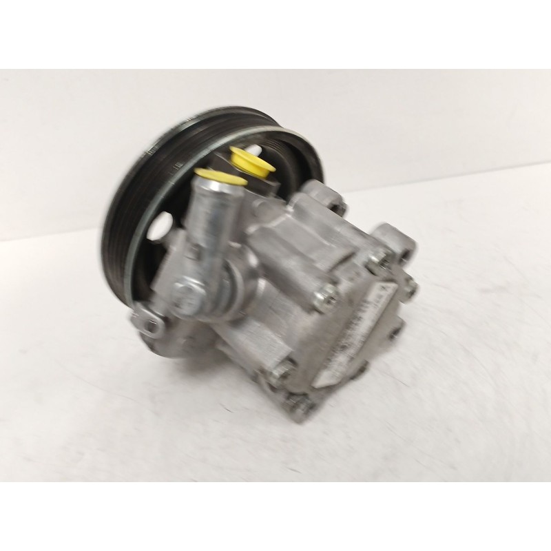 Recambio de bomba direccion para opel combo furgoneta/monovolumen (x12) 1.6 cdti (b05) referencia OEM IAM 00518523200 7613955570