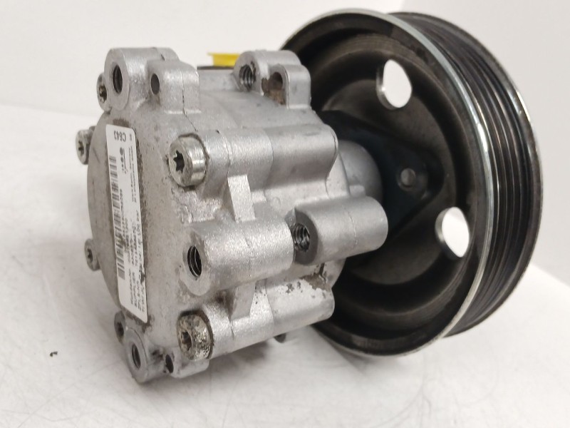 Recambio de bomba direccion para opel combo furgoneta/monovolumen (x12) 1.6 cdti (b05) referencia OEM IAM 00518523200 7613955570