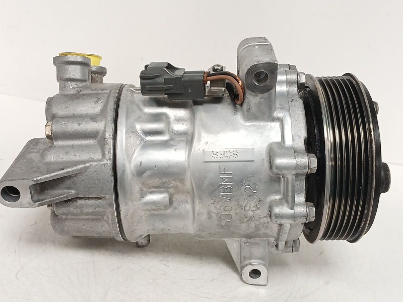 Recambio de compresor aire acondicionado para opel combo furgoneta/monovolumen (x12) 1.6 cdti (b05) referencia OEM IAM   