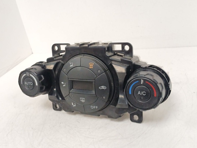 Recambio de mando climatizador para ford fiesta vi (cb1, ccn) 1.5 tdci referencia OEM IAM 8A6T18C612 8A6918C612 